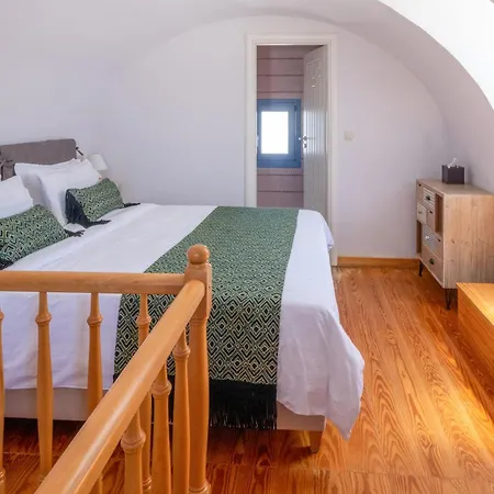 Modus Vivendi Villa *